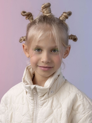 Бомбер для девочки Нори