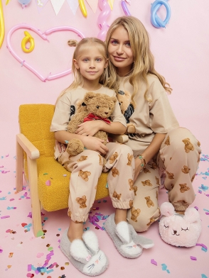 Пижама для девочки футболка с коротким рукавом и брюки