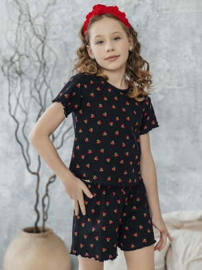 Комплект для девочки футболка и шорты