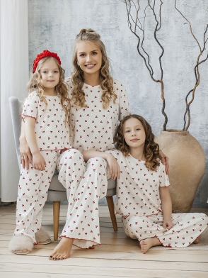 Комплект футболка и брюки