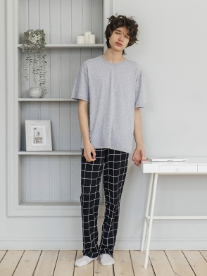 Комплект футболка и брюки