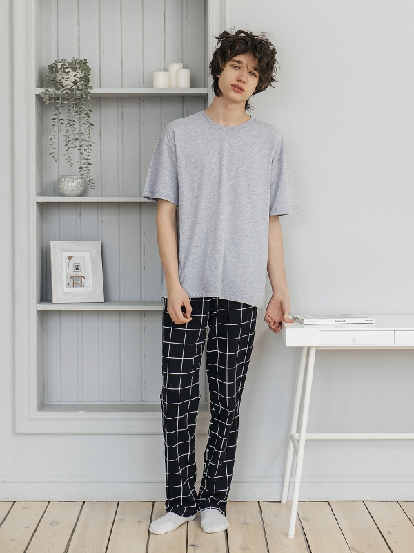 Комплект футболка и брюки