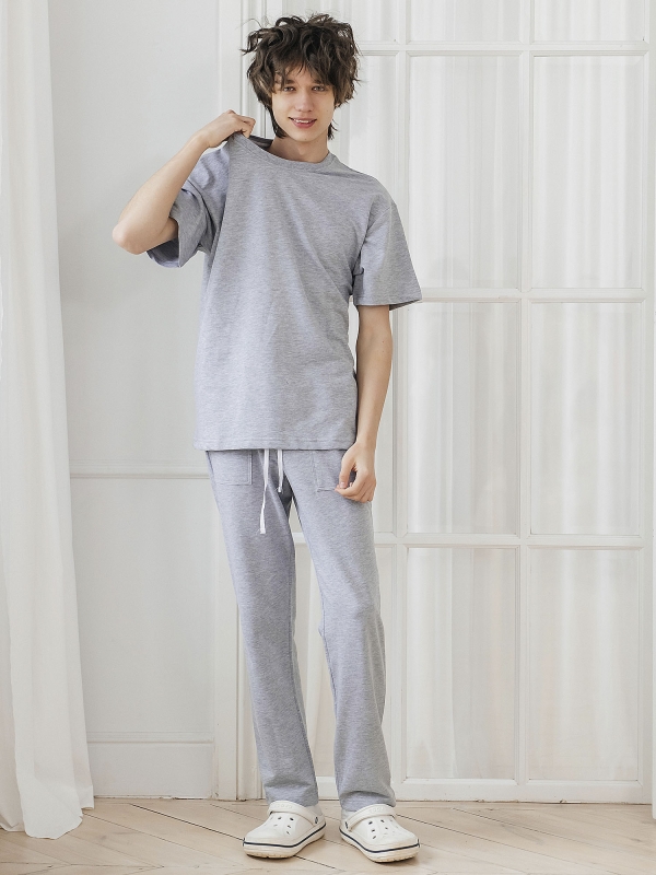 Комплект футболка и брюки