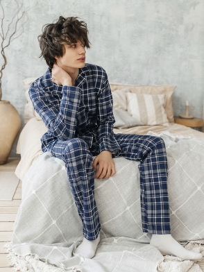 Комплект футболка и брюки