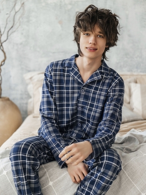 Комплект футболка и брюки