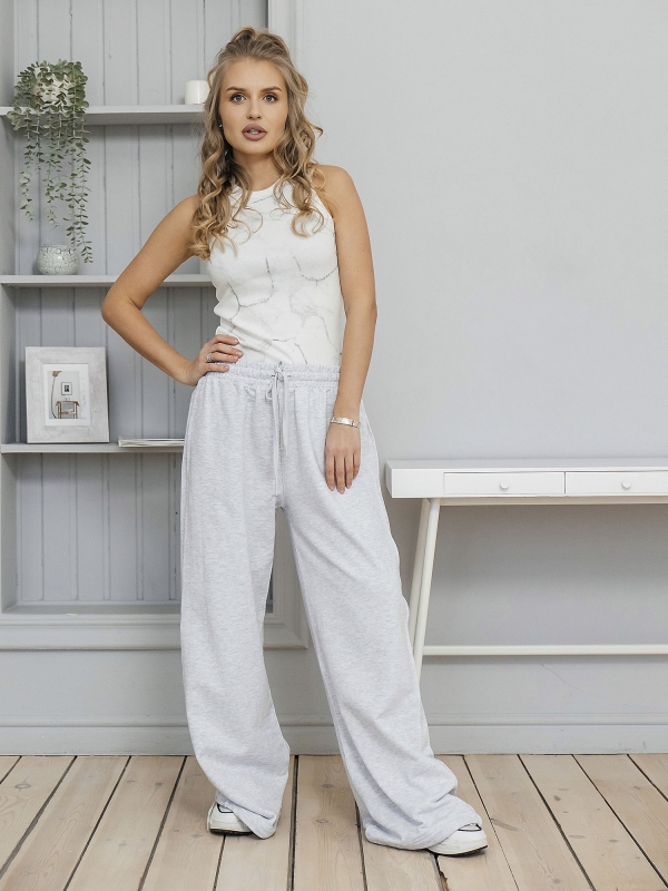 Брюки спортивные