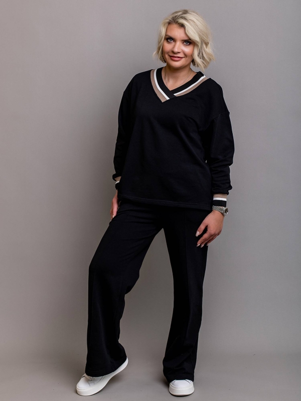 Костюм женский