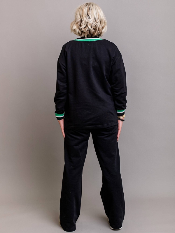 Костюм женский