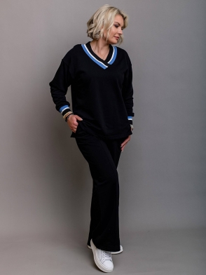 Костюм женский