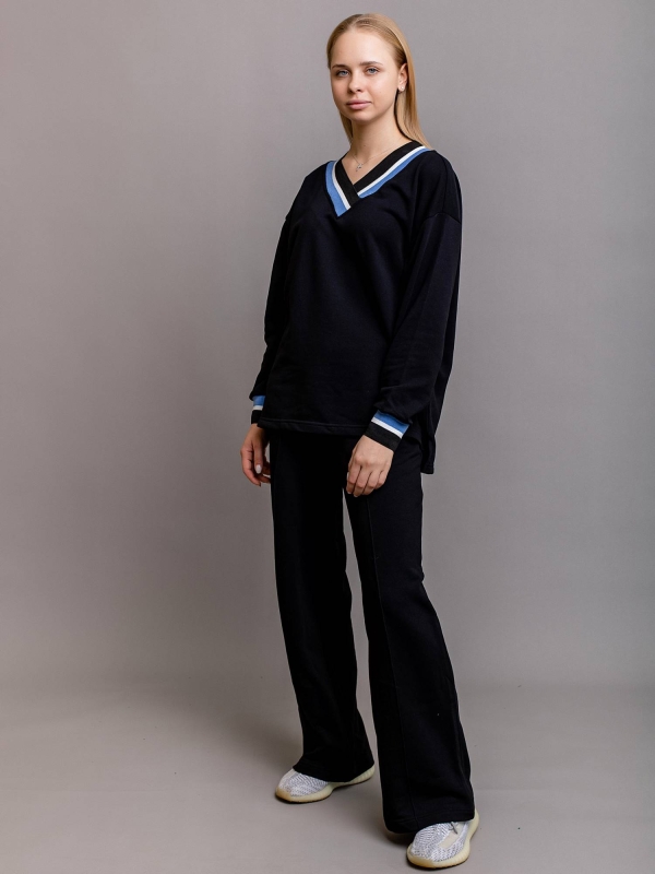 Костюм женский