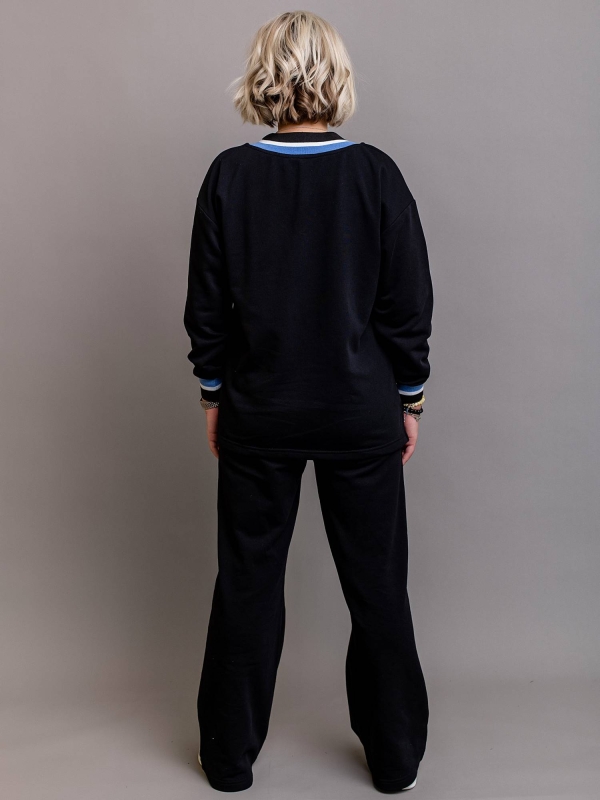 Костюм женский