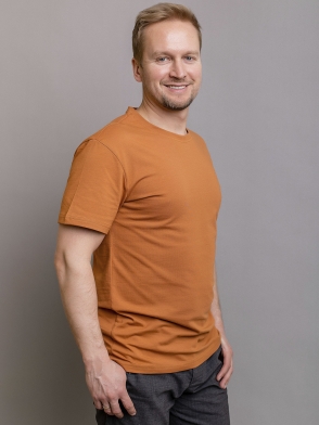 Футболка мужская