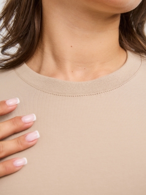 Футболка женская базовая FURIA